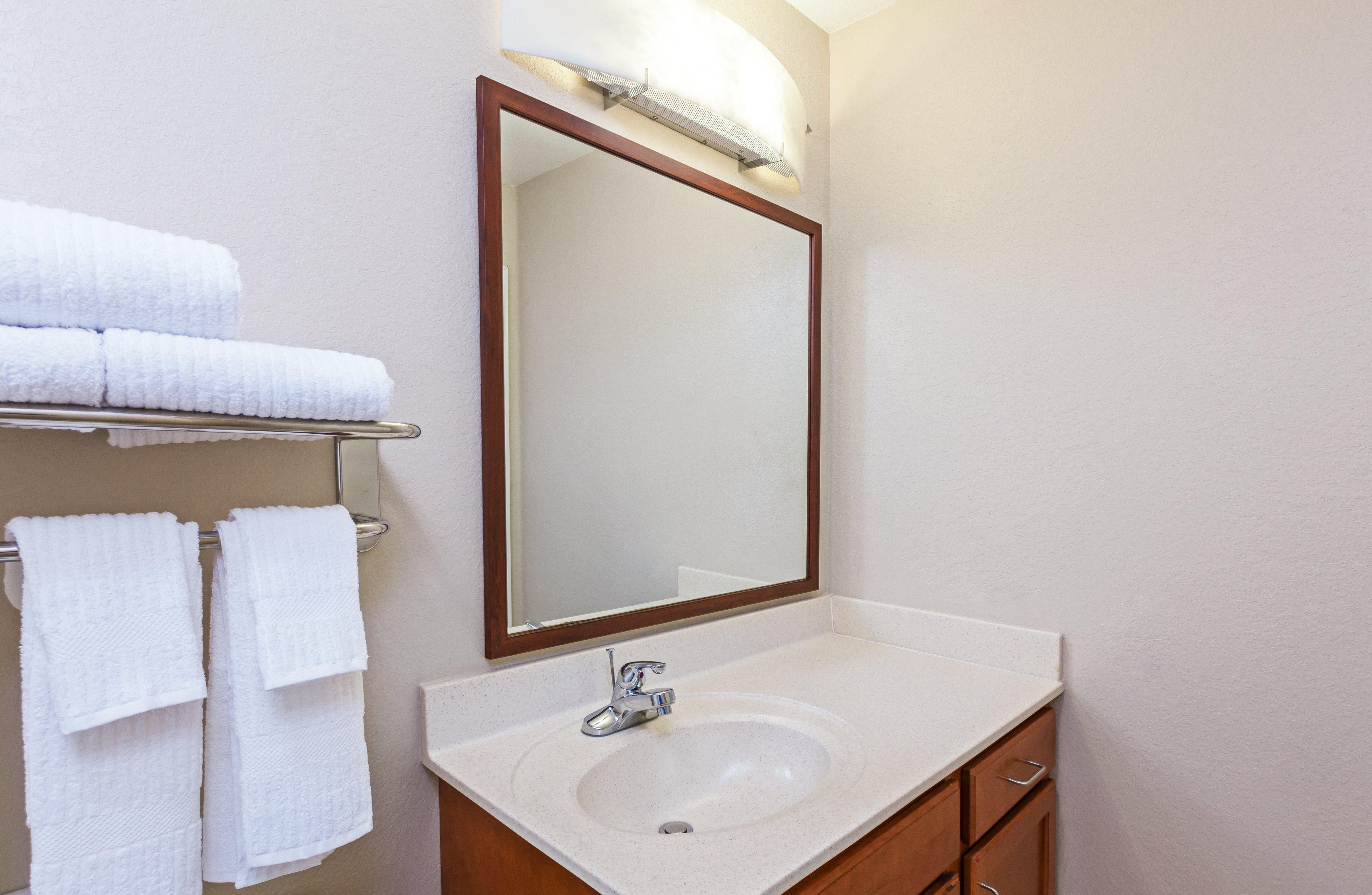 Candlewood Suites Owasso By Ihg Ngoại thất bức ảnh