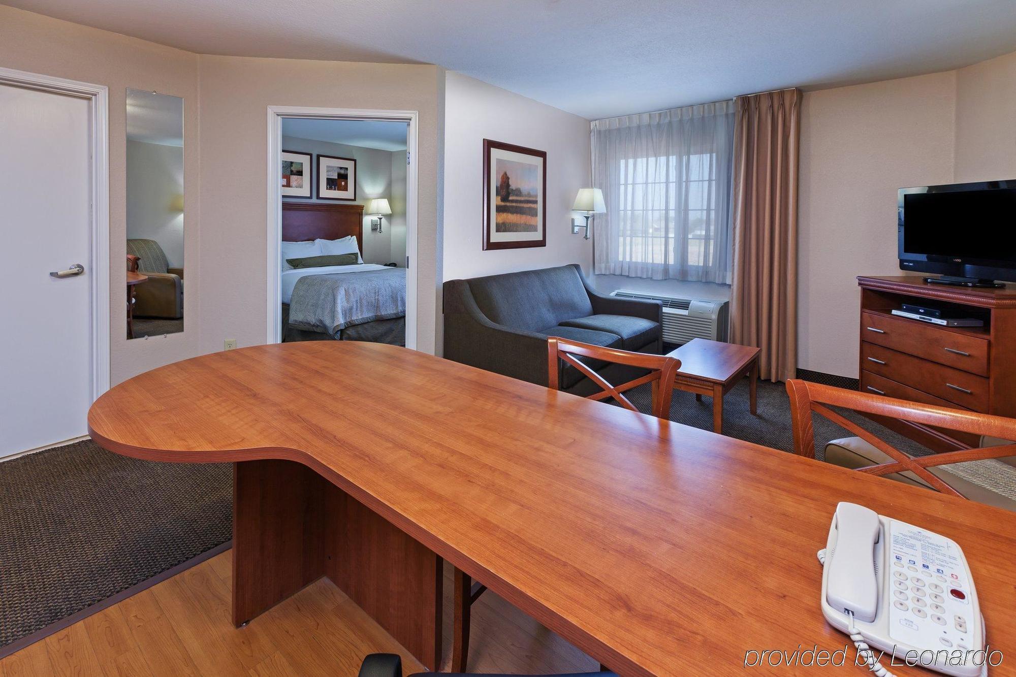 Candlewood Suites Owasso By Ihg Ngoại thất bức ảnh